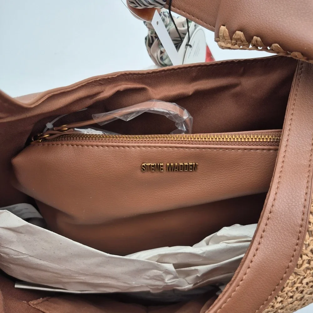 Steve Madden Bfreya Woven Hobo Shoulder Tote Bag Brown Sand Tan Magnetic Closure